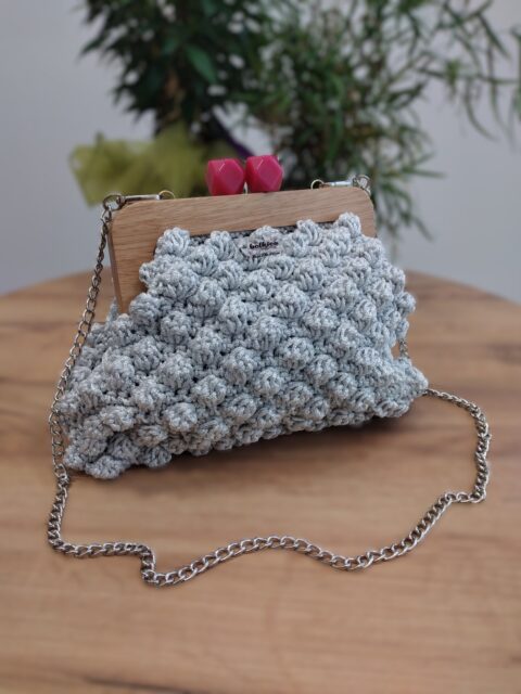 Bubble retro (siva) – heklana torba Bolkica